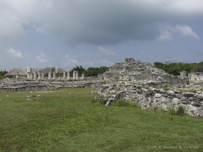 El Rey archeological site, Cancun