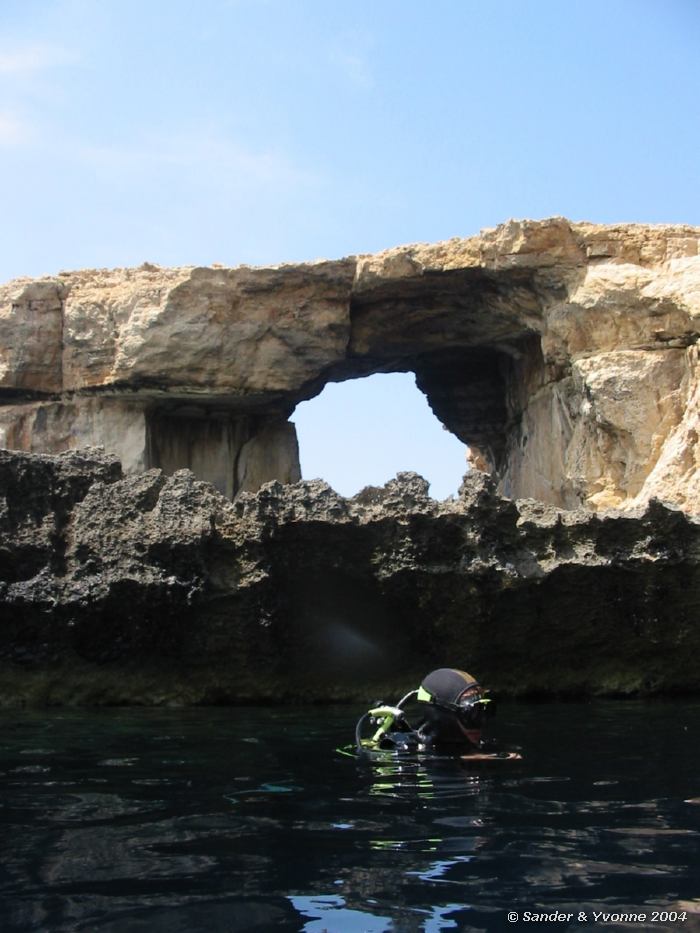 Blue Hole + Azure window, Blue Hole, Gozo, 11-6-2004