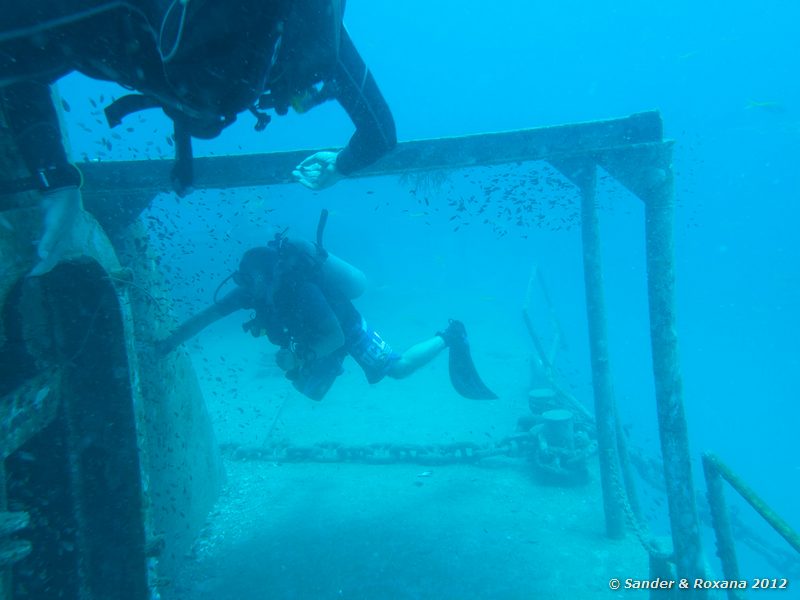  HTMS Sattakut, Koh Tao
